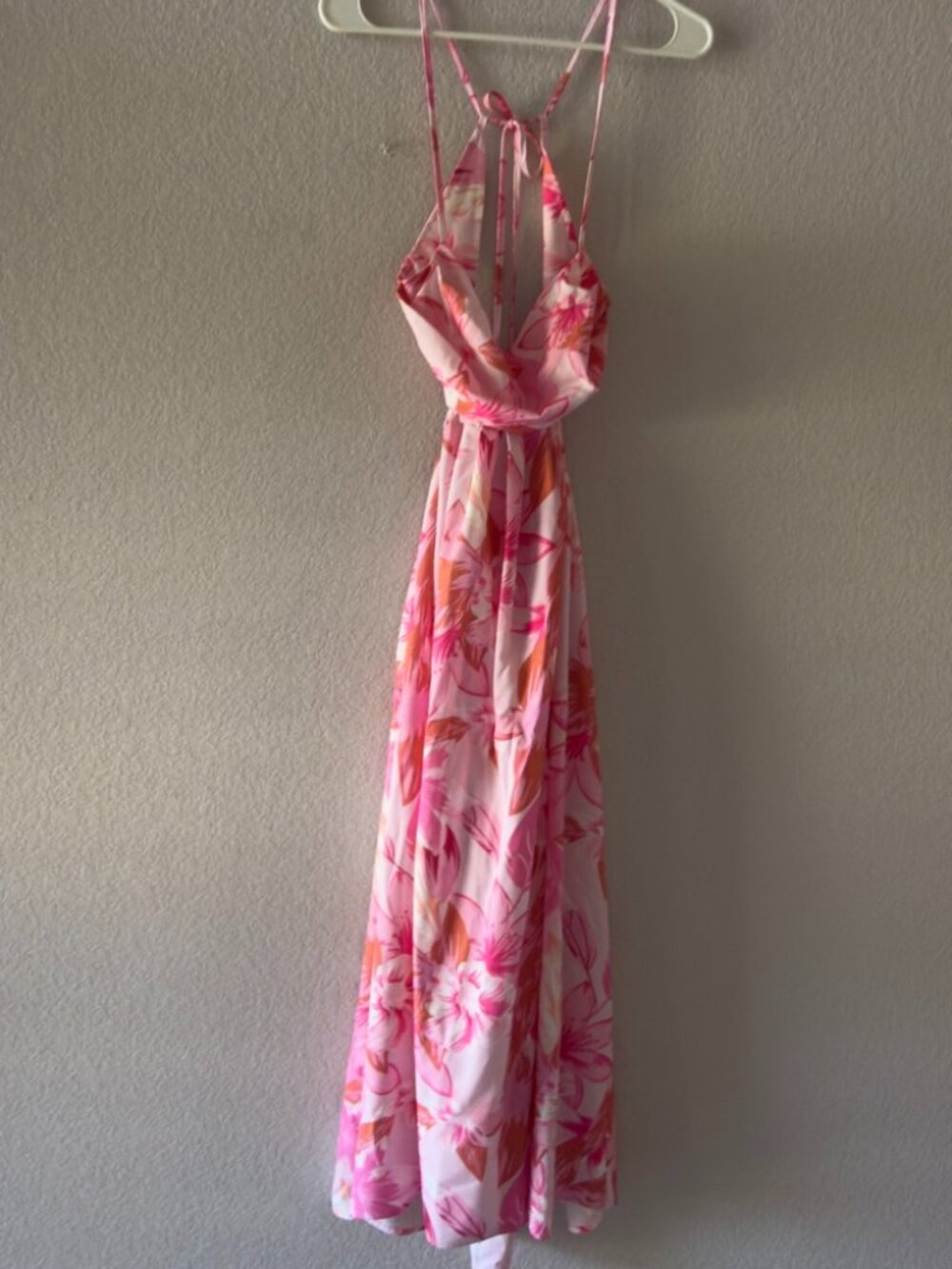 Gorgeous Pink Tropical Floral Halter Maxi Dress – Size S